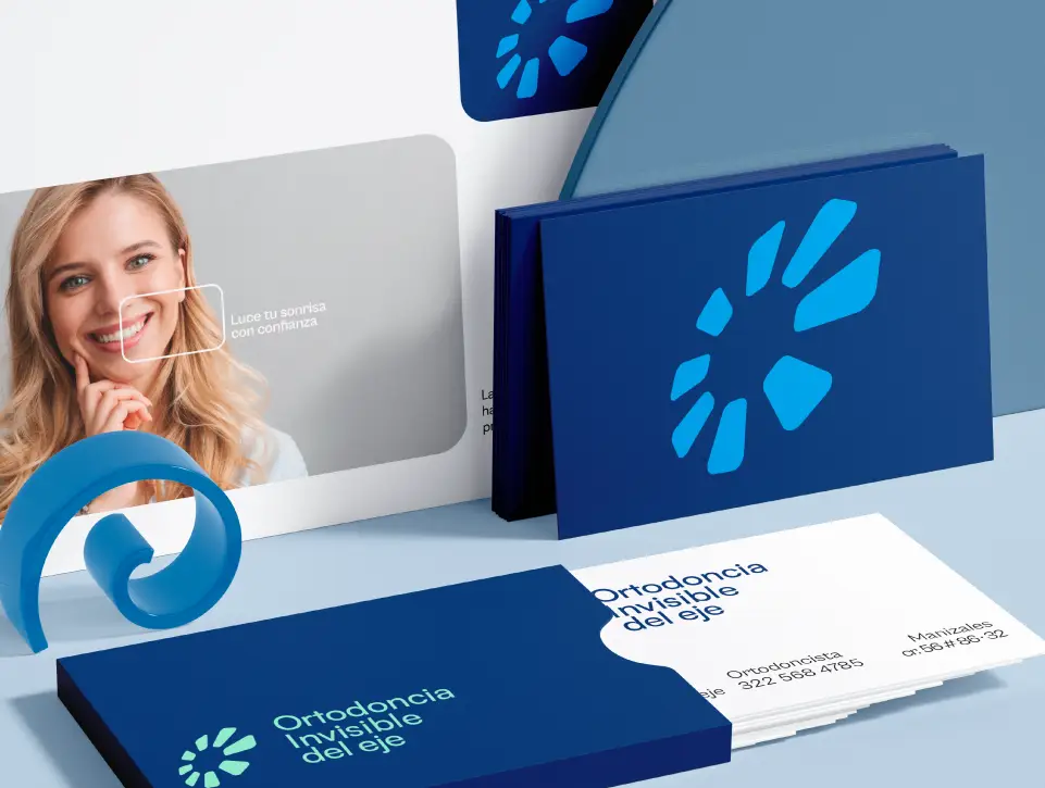 mockup de papelería para ortodoncia invisible del eje