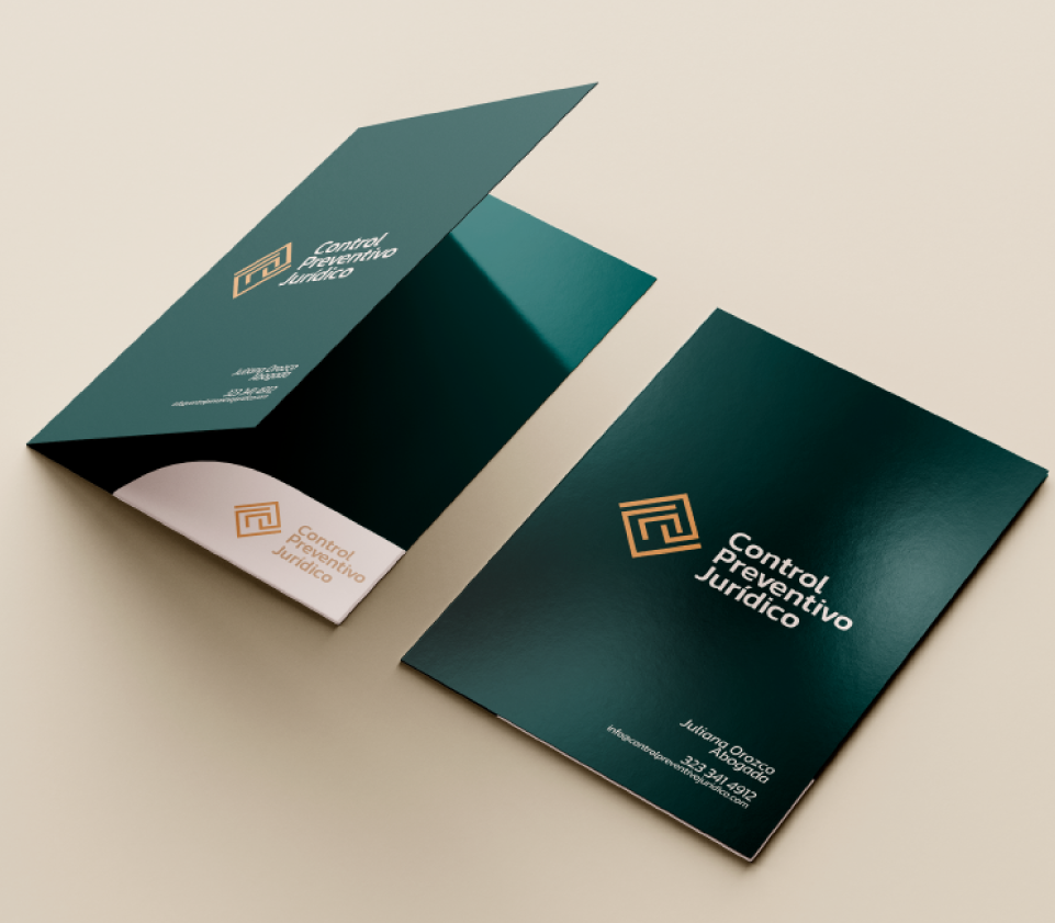 mockup de carpeta para branding de control preventivo jurídico